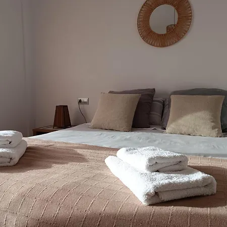 Apartamento Plaza De La Iglesia *