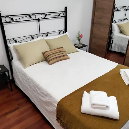Plaza De La Iglesia Apartment
